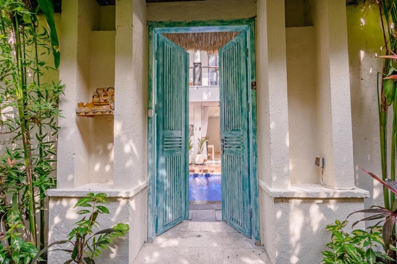 Villa Alleira Seminyak By Best Deals Asia Hospitality Eksteriør billede
