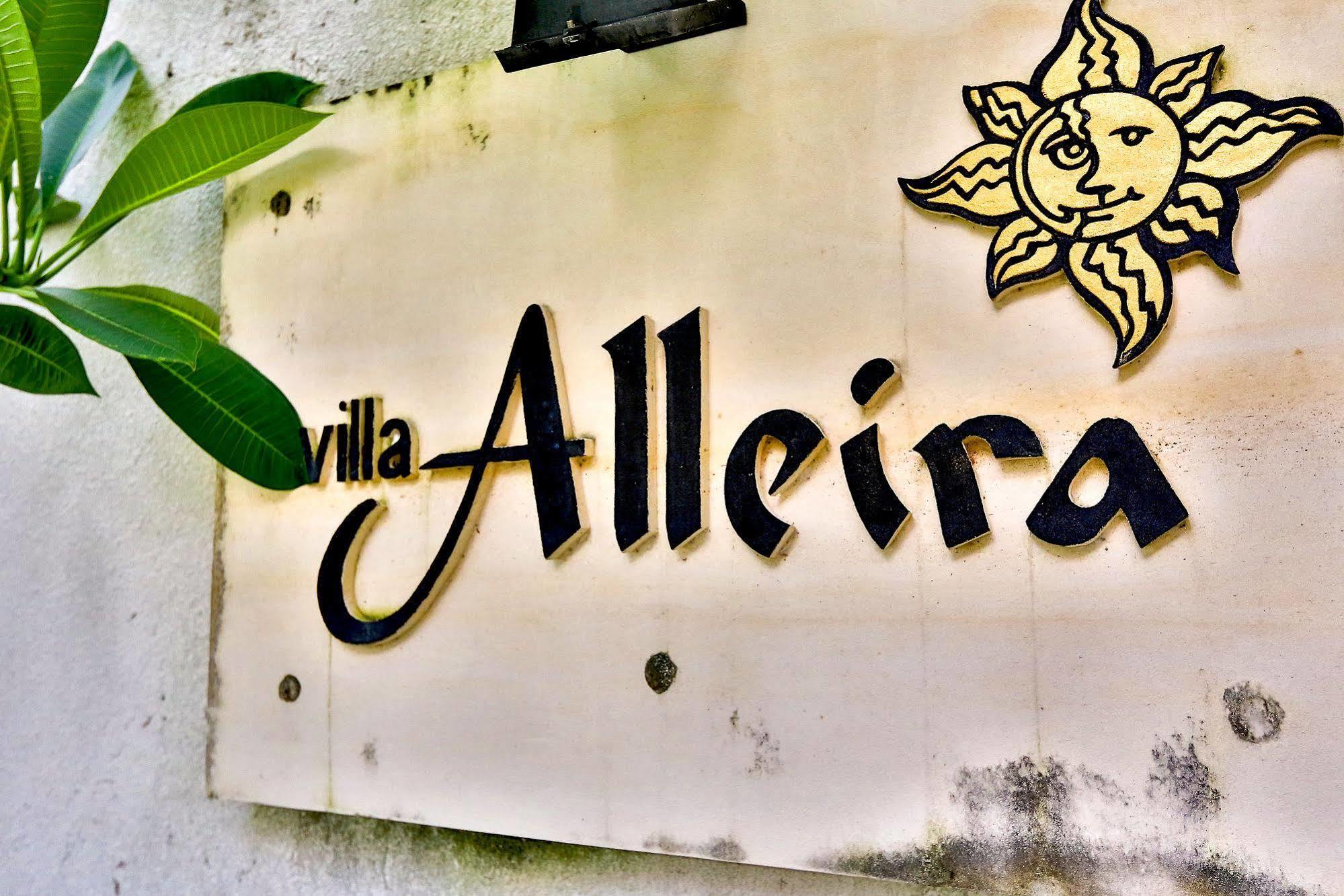Villa Alleira Seminyak By Best Deals Asia Hospitality Eksteriør billede