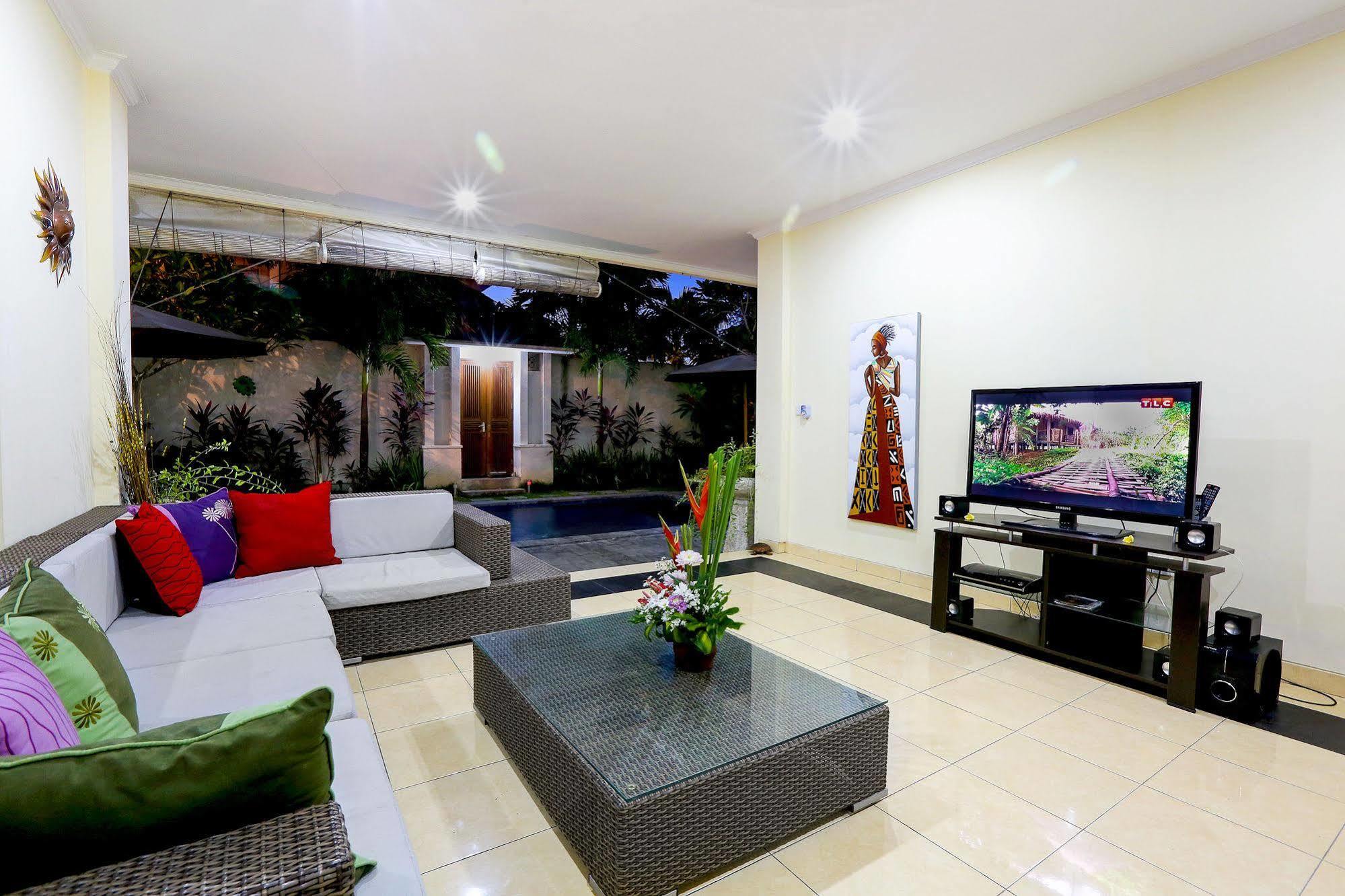 Villa Alleira Seminyak By Best Deals Asia Hospitality Eksteriør billede